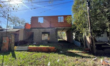 VENTA- Teereno con proyecto a terminar en Funes