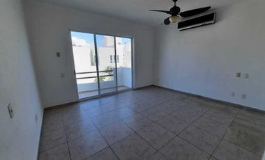 CASA EN RENTA EN CIUDAD DEL CARMEN, CAMPECHE.
