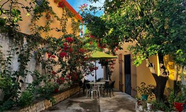 CASA  COLONIAL CON AMPLIO JARDIN EN VENTA EN CIUDAD DEL CARMEN, CAMPECHE