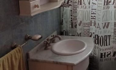 Triplex en venta - 3 Dormitorios 2 Baños - Cochera - San Clemente