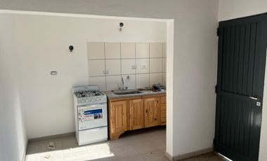 PH en Venta 2 ambientes, patio Calle 124 e/ 41 y 42 Ensenada