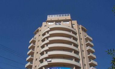 Depto 2 amb en venta con cochera! Centro de Escobar