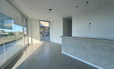 Local VEN Street  Center, Villanueva - Tigre - Laguna Grande