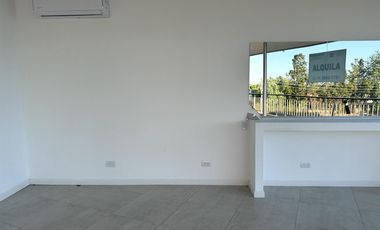 Local VEN Street  Center, Villanueva - Tigre - Laguna Grande