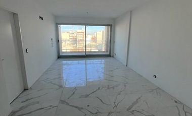 EXCEPC 4 AMB (TODOS EN SUITE)   DEPC  COCH FIJA  BAUL INDIV A ESTRENAR 1ERA CATEGORIA