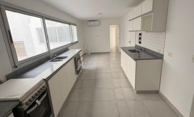 EXCEPC 4 AMB (TODOS EN SUITE)   DEPC  COCH FIJA  BAUL INDIV A ESTRENAR 1ERA CATEGORIA