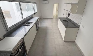 EXCEPC 4 AMB (TODOS EN SUITE)   DEPC  COCH FIJA  BAUL INDIV A ESTRENAR 1ERA CATEGORIA
