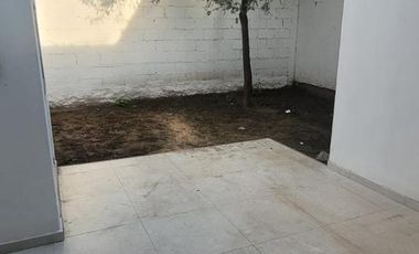 Duplex Solares Manantiales  2 dormitorios 1 baño patio
