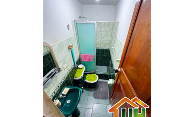 00655 - VENTA CASA PUCALLPA - AV. SAENZ PEÑA - A.T 184 M2