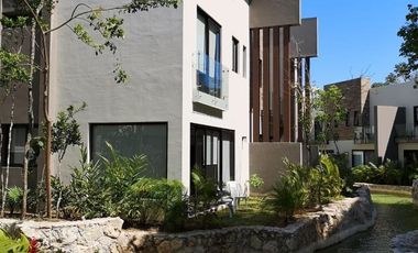 Villa en  Venta, 3 habitaciones, Amueblada, Lagunas de Mayak