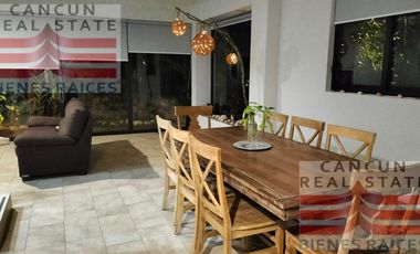 Villa en  Venta, 3 habitaciones, Amueblada, Lagunas de Mayak