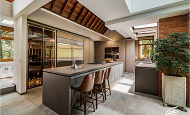 CASA CAMPESTRE EN VENTA EN EL POBLADO