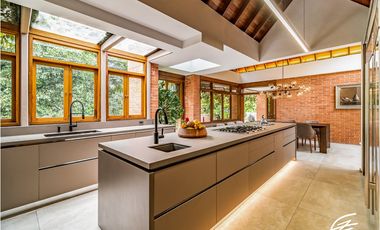CASA CAMPESTRE EN VENTA EN EL POBLADO