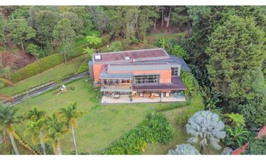 EN VENTA CASA MODERNA CAMPESTRE Y EN EL POBLADO