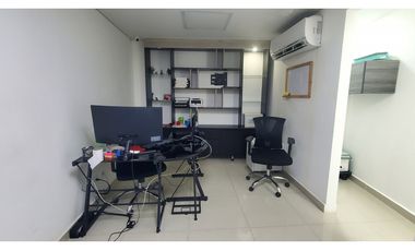 Edificio independiente en Laureles