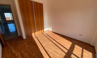 Departamento dos ambientes en Alquiler en Wilde Centro