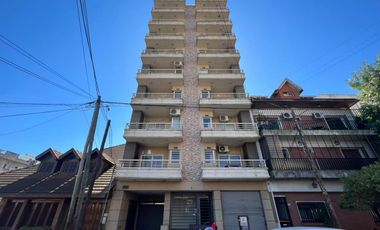 Departamento dos ambientes en Alquiler en Wilde Centro