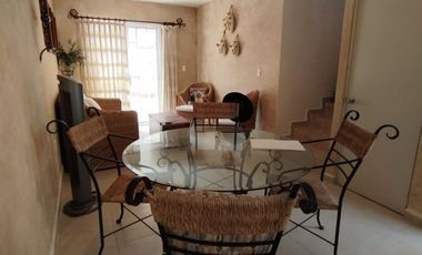 ¡Casa en venta frente a la alberca y palapa! 🏡