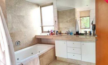 Casa en arriendo en LO BARNECHEA