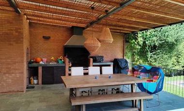 Casa en arriendo en LO BARNECHEA