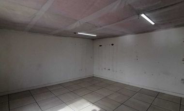 Campastre Las Carolinas, casa en renta con amplio patio y alberca