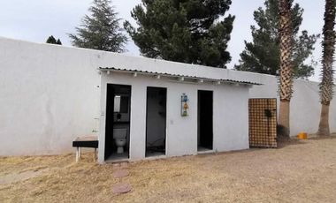 Campastre Las Carolinas, casa en renta con amplio patio y alberca