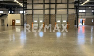 BODEGA COMERCIAL EN RENTA DE 2,217 M2, EN MEXICALI.