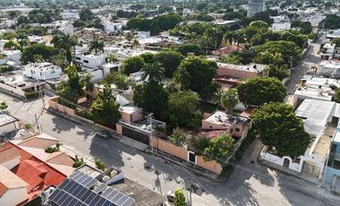 En Venta, Casa en la Col. México Nte, Esquina, 6 Rec. 6 baños Terreno 1,160 m2