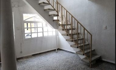 CASA EN RENTA COL. EL PARQUE, VENUSTIANO CARRANZA, CDMX
