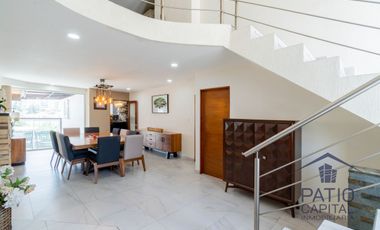 Venta de Casa en Bosque Esmeralda, Atizapán