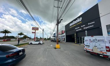 Renta Bodega Comercial con Oficinas y Andén – 1,442 m² Totales