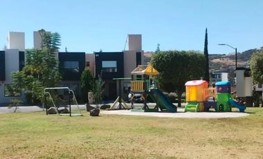 Casa Renta en Condominio Natura III en Sonterra