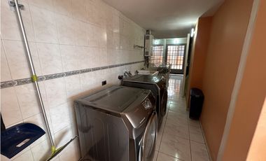 VENTA CASA  EN ALTOS DEL BOSQUE, EL DORAL  329.82MTR