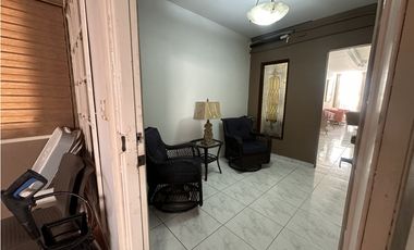 VENTA CASA  EN ALTOS DEL BOSQUE, EL DORAL  329.82MTR