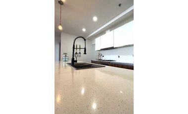 VENTA  APARTAMENTO EN PH PRIMIUN CALLE 73  SN FRANCISCO