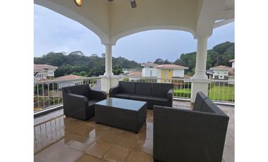 SE ALQUILA ESPECTACULAR APARTAMENTO EN TUCN COUNTRY CLUB – D.D