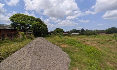Se vende finca comercial de 2 Has en el centro de la Chorrera (DR)