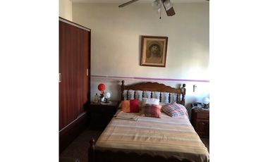 F. SEGU 6175, 1° Piso, Depto 2, entre I. Malvinas y Roma