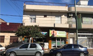 F. SEGU 6175, 1° Piso, Depto 2, entre I. Malvinas y Roma