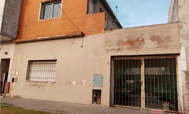 Dos casas al precio de una en lote propio