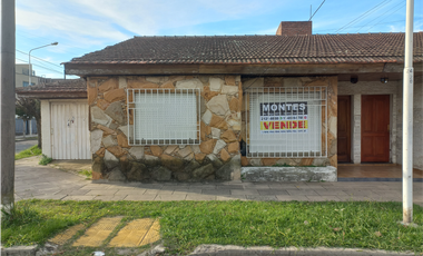 CASA PH FRENTE CALLE PARIS Y SARRACHAGA