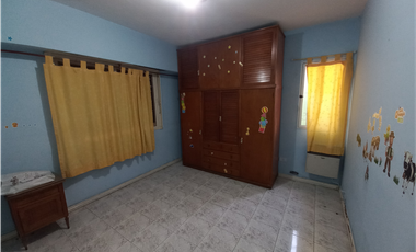 CASA PH FRENTE CALLE PARIS Y SARRACHAGA