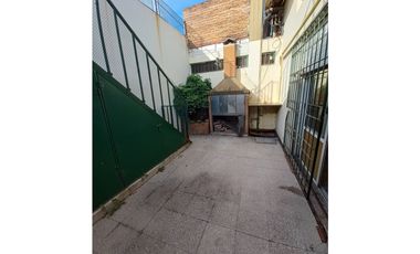 CASA PH FRENTE CALLE PARIS Y SARRACHAGA