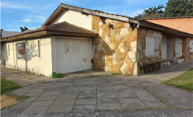 CASA PH FRENTE CALLE PARIS Y SARRACHAGA