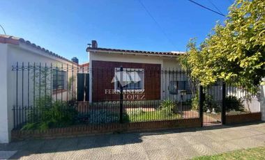 Casa en venta en Quilmes Sur