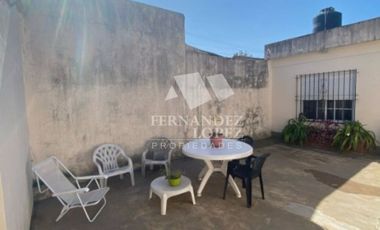 Casa en venta en Quilmes Sur