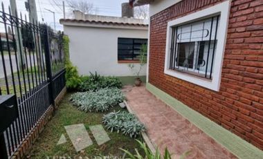 Casa en venta en Quilmes Sur