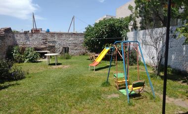 CASA DOS DORMITORIOS CIUDAD DE AZUL A LA VENTA