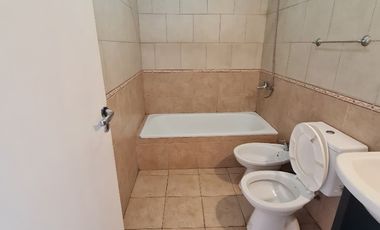 Departamento Tipo Casa en alquiler en Lanus Oeste