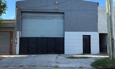 Galpón en alquiler de 550m2 ubicado en Wilde